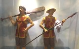 Linh thiêng, kiêu hùng lễ chào cờ, duyệt binh trong sáng mùng 1 Tết ở Trường Sa